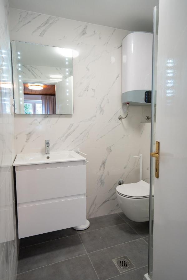 Rooms Magnolia With Pool Novaglia Esterno foto