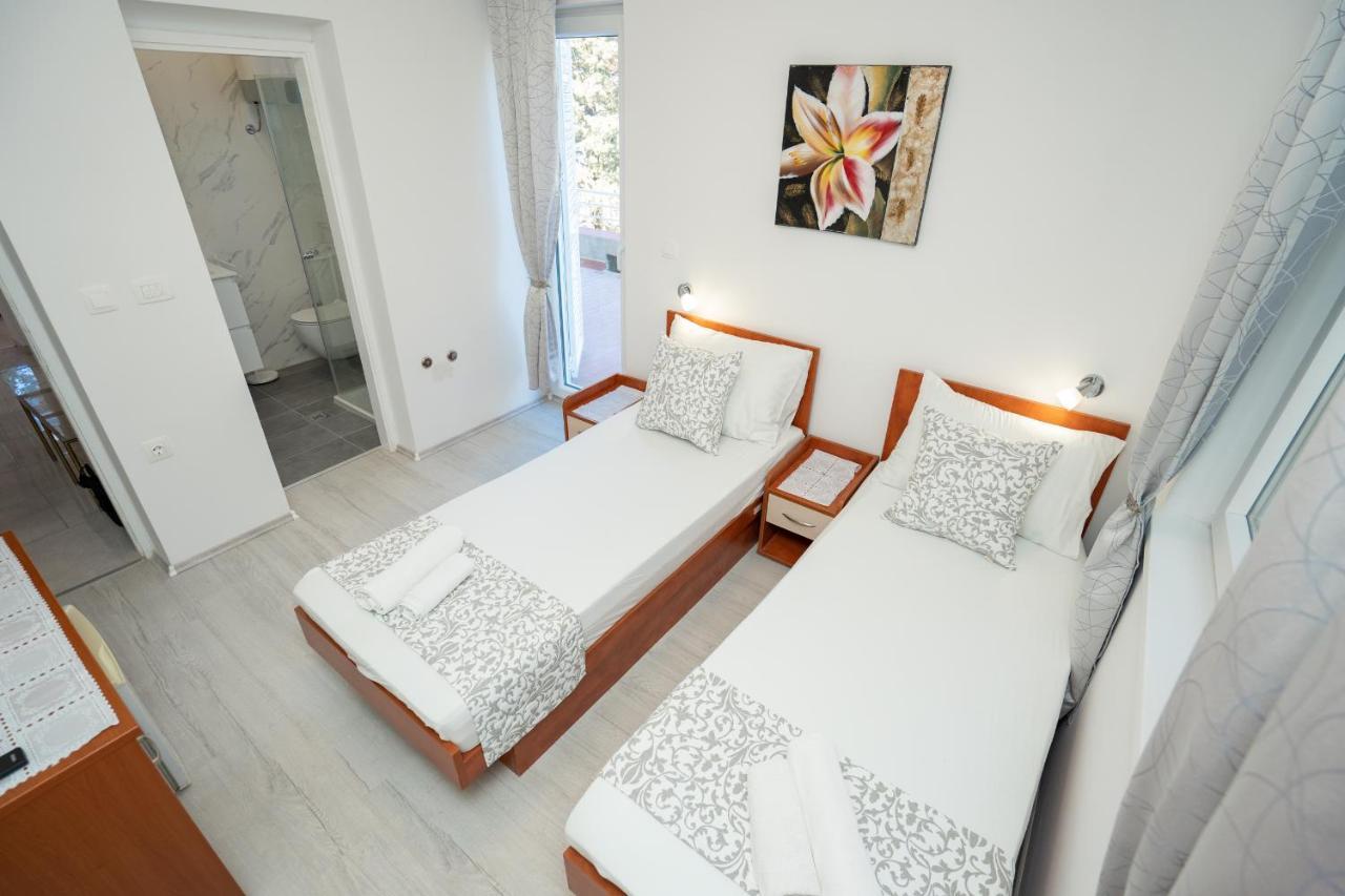 Rooms Magnolia With Pool Novaglia Esterno foto