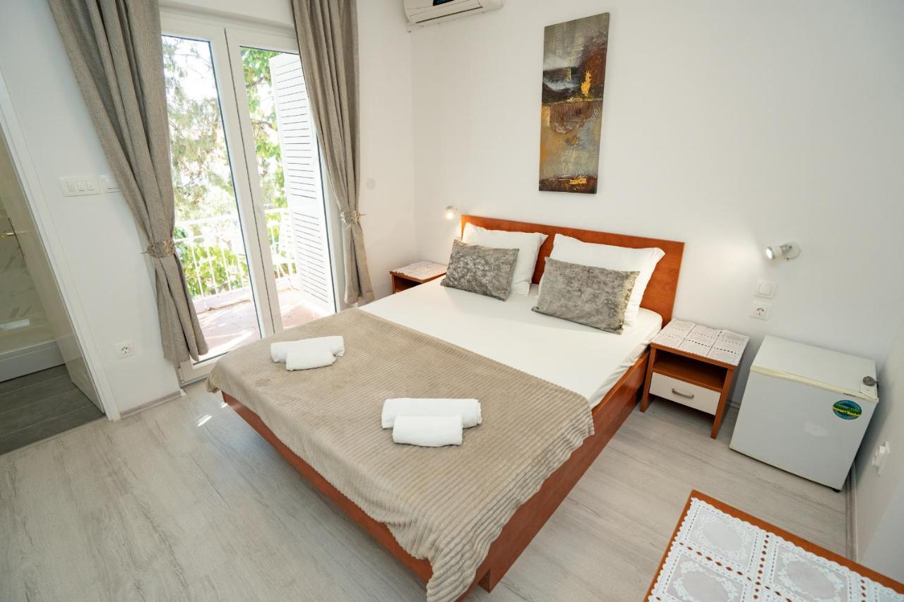 Rooms Magnolia With Pool Novaglia Esterno foto