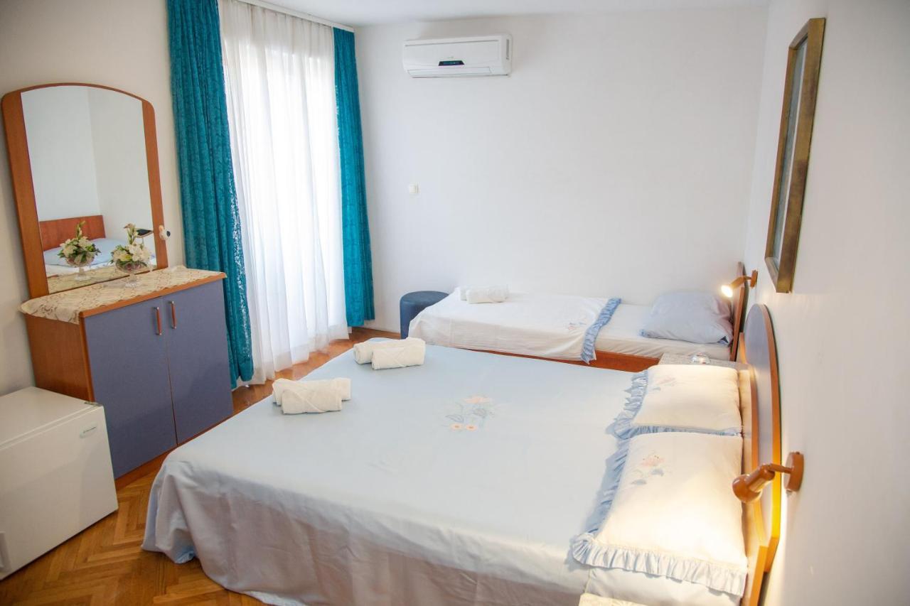 Rooms Magnolia With Pool Novaglia Esterno foto